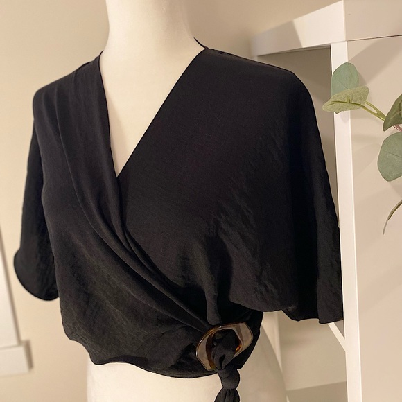 TOPSHOP wrap detail top - Picture 1 of 4